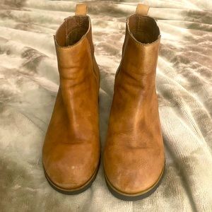 Diba True wedge boot